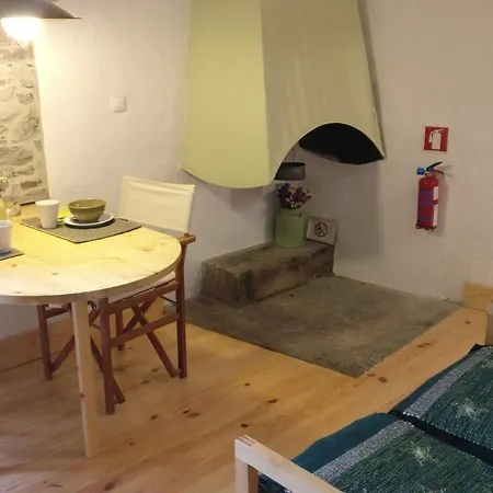 Apartment Casinhas De S. Francisco T2 Azeitona By Lovelystay